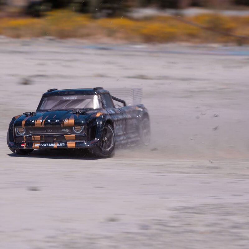 1-8 INFRACTION 3S 4X4 RTR Brushless All-Road Street Bash Black-Gold